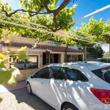 Apartman Lovorka